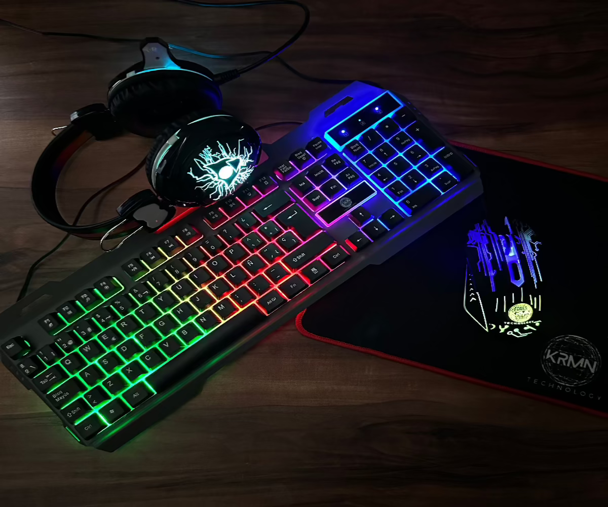 Combo Gamer Teclado, Mouse, Audífonos, Mousepad